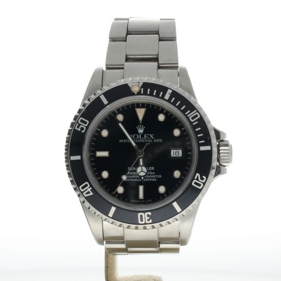Rolex Sea-Dweller 4000 Stainless-steel 16660 Black Dial Mens 40-mm Automatic-self-wind Sapphire crystal. Swiss Made Wrist Watch