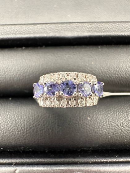 Dimond and Gemstone Tanzanite Ring in 14k White Gold