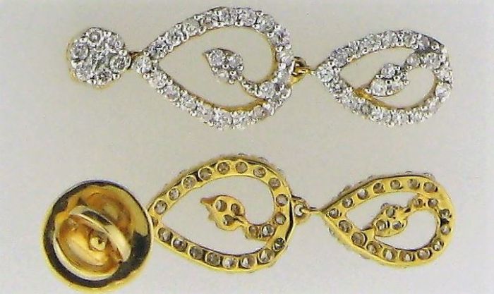 Dangling Earring 1.05ct Diamond & 1.05ct Round in 18k YG