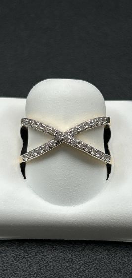 0.37 ct. Round Diamond Rings in 18k Yellow Gold-204008