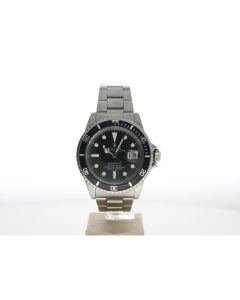 Rolex Submariner (Vintage) Stainless-steel 1680 Black Dial Mens 40-mm Automatic-self-wind Acrylic crystal. Swiss Made Wrist Watch